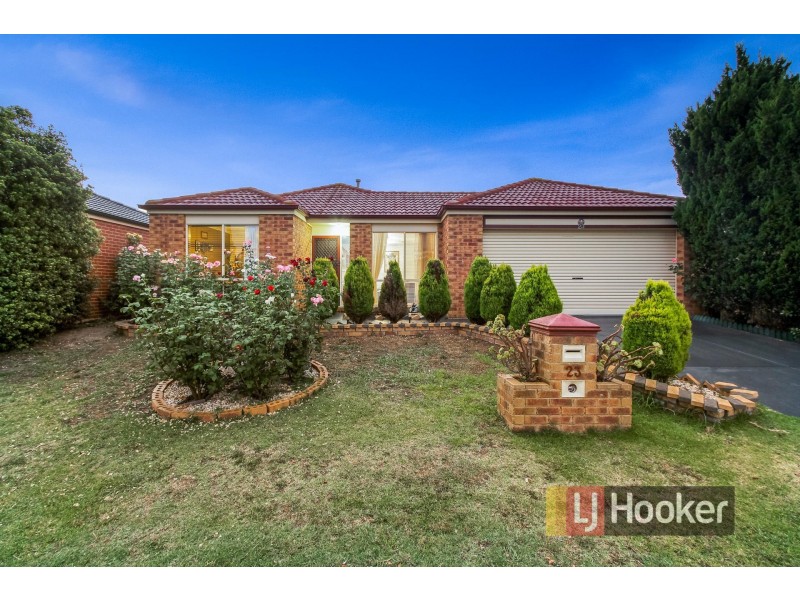 23 Camberwell Drive, Narre Warren VIC 3805