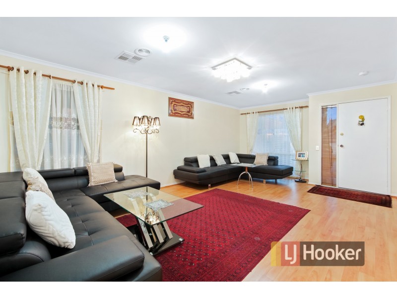 23 Camberwell Drive, Narre Warren VIC 3805