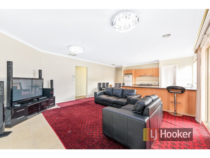 4 Trevino Way, Cranbourne North VIC 3977