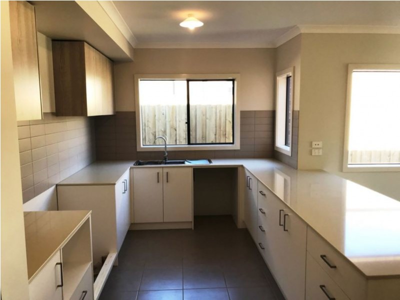 Lot 260 Fiorelli Boulevard, Cranbourne East VIC 3977