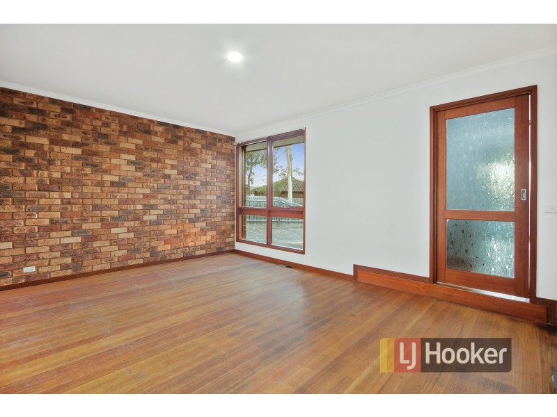 9 Lorraine Court, Hampton Park VIC 3976