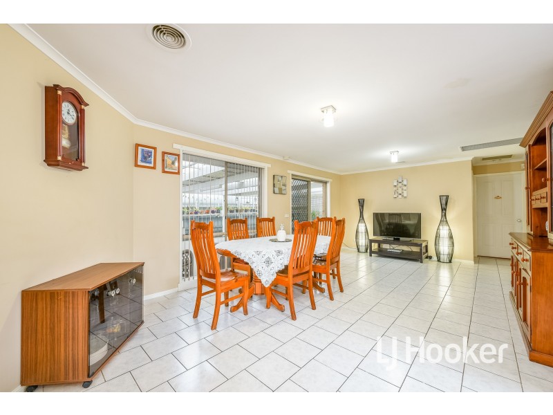 21 Rendell Place, Hampton Park VIC 3976
