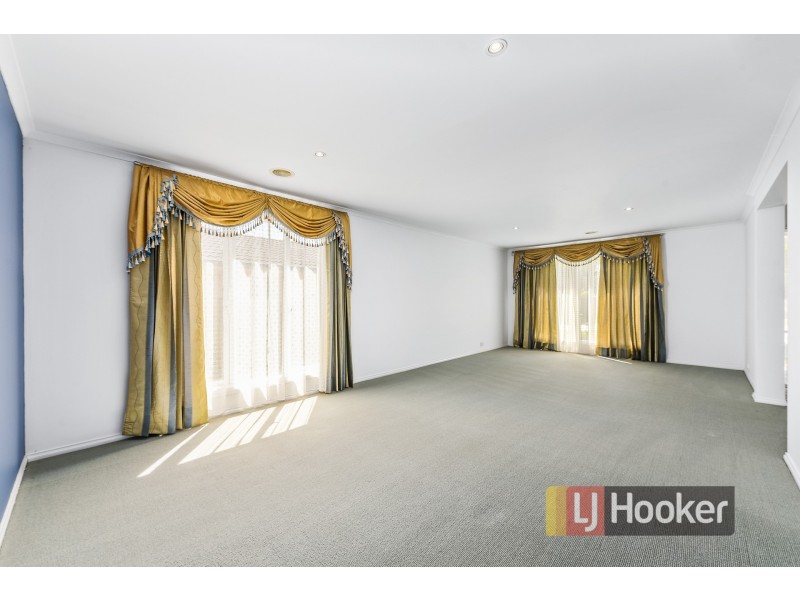 144 Harold Keys Drive, Narre Warren South VIC 3805