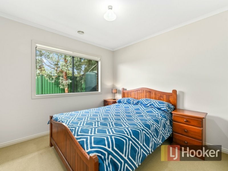 11 Galway Place, Cranbourne VIC 3977