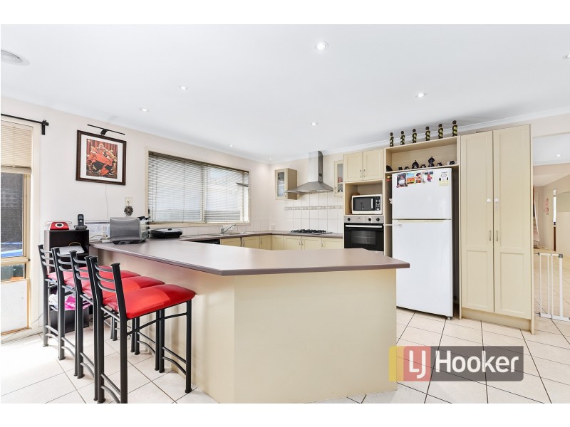 2. Shay Close, Narre Warren South VIC 3805