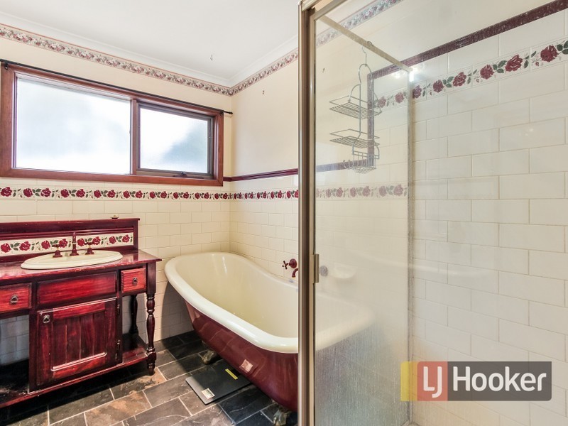 41 Somerville Road, Hampton Park VIC 3976