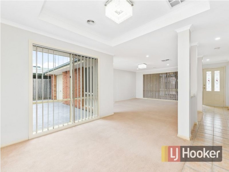 24 Maculata Drive, Cranbourne West VIC 3977