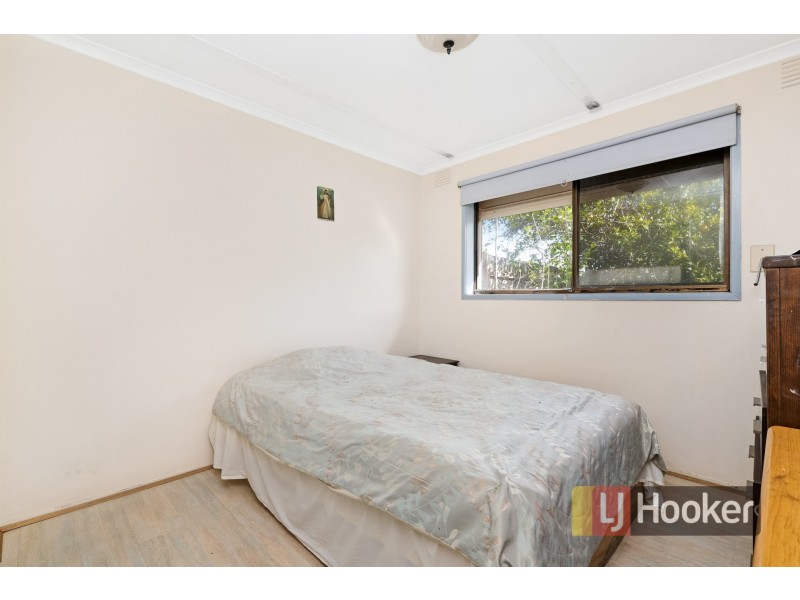 16. Somerville Road, Hampton Park VIC 3976