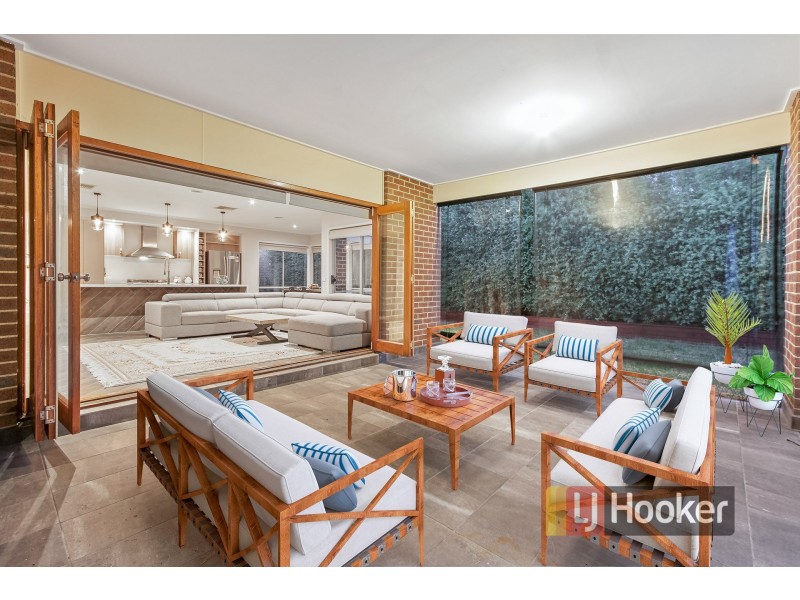 106 Bridgewater Boulevard, Berwick VIC 3806