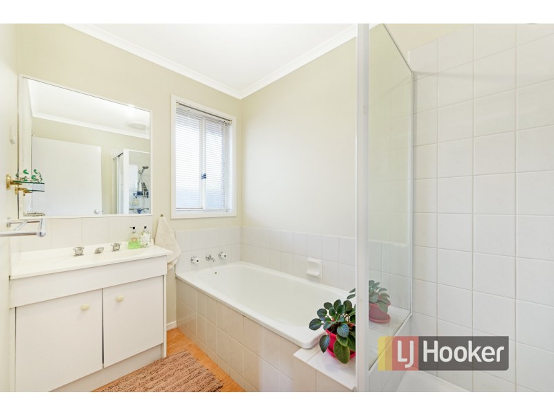 15 Cirrus Close, Hampton Park VIC 3976