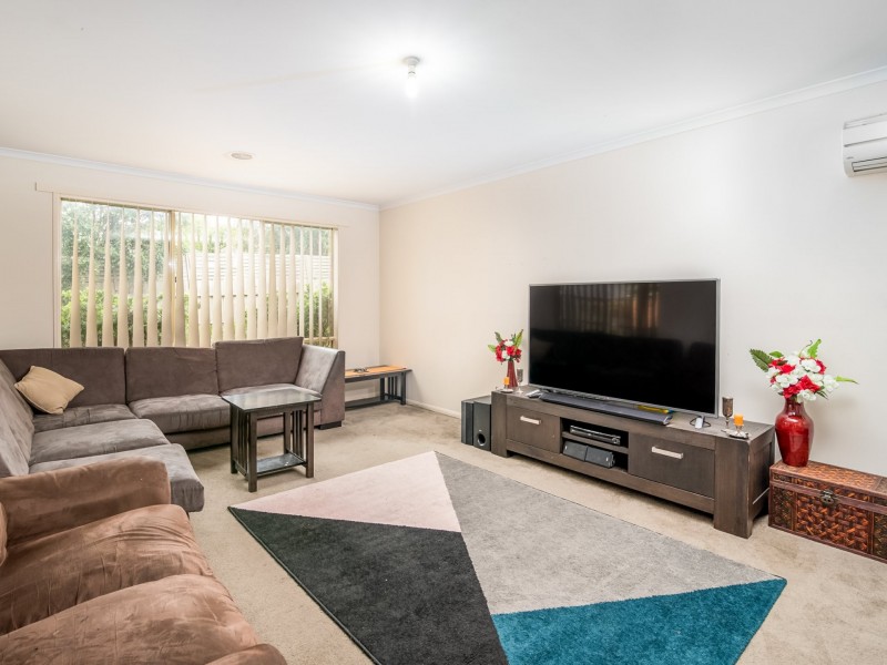 18. Nirringa Drive, Hampton Park VIC 3976
