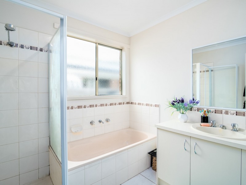 18. Nirringa Drive, Hampton Park VIC 3976