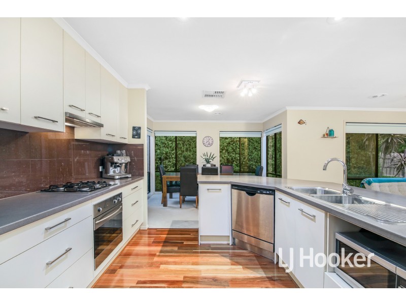 7 Sugar Bush Drive, Lynbrook VIC 3975
