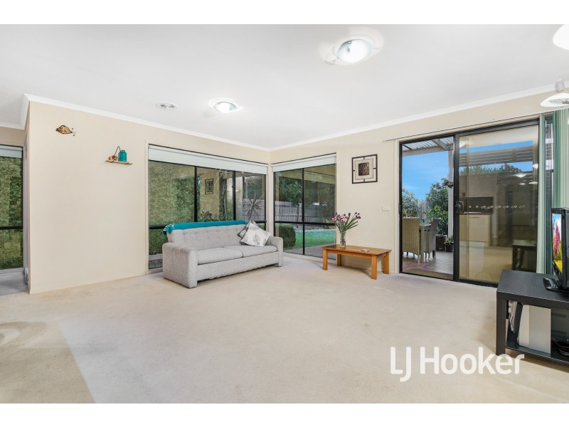 7 Sugar Bush Drive, Lynbrook VIC 3975