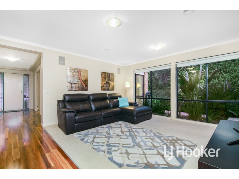7 Sugar Bush Drive, Lynbrook VIC 3975