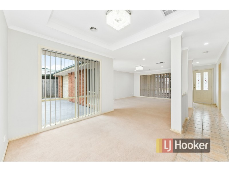 24. Maculata Drive, Cranbourne West VIC 3977