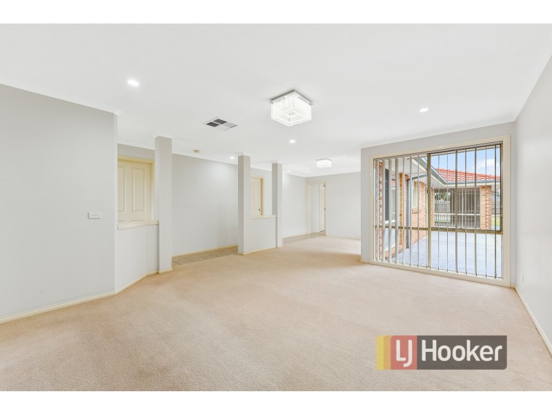 24. Maculata Drive, Cranbourne West VIC 3977