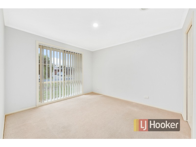 24. Maculata Drive, Cranbourne West VIC 3977