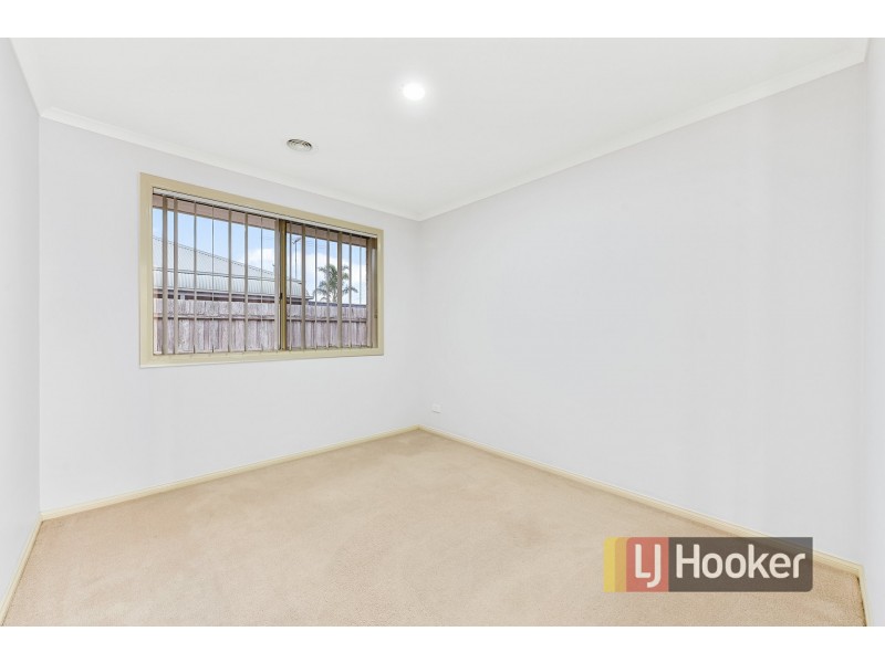 24. Maculata Drive, Cranbourne West VIC 3977