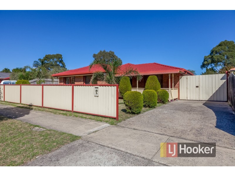 40 Huon Park Road, Cranbourne North VIC 3977