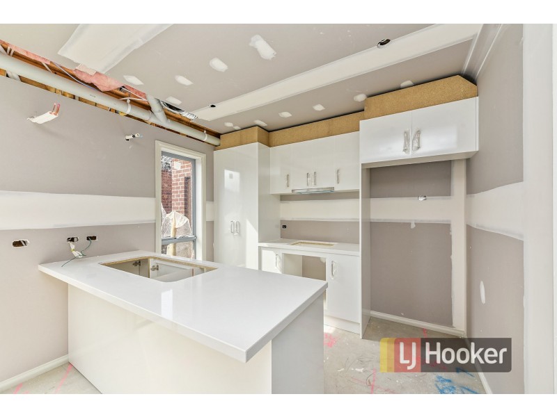 Unit 4/6 Robert Street, Dandenong VIC 3175
