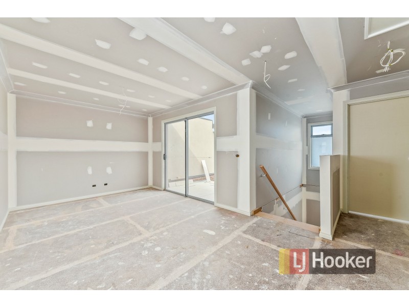 Unit 4/6 Robert Street, Dandenong VIC 3175