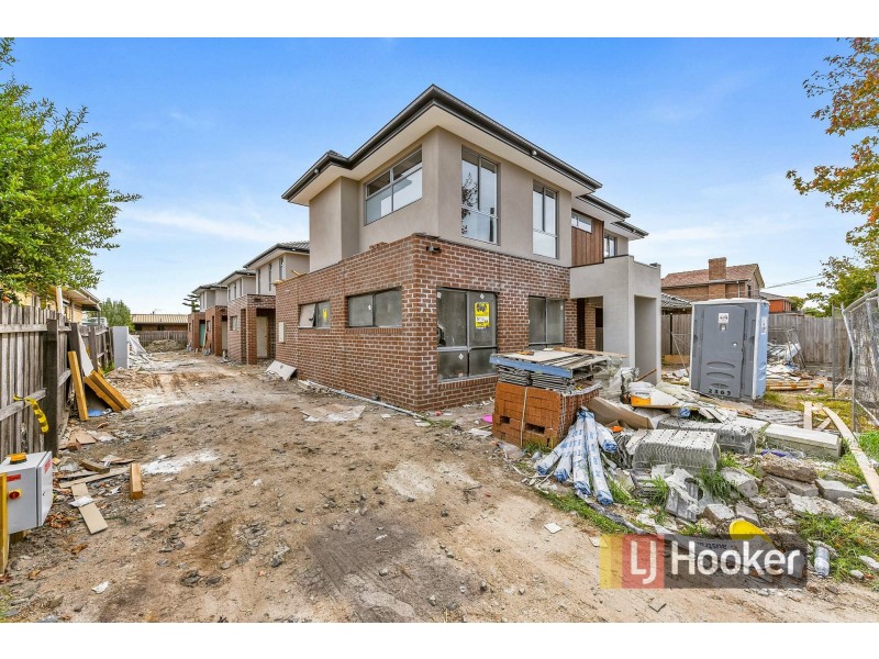 Unit 4/6 Robert Street, Dandenong VIC 3175