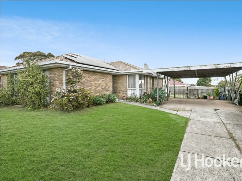 13 Ashford Close, Hampton Park VIC 3976