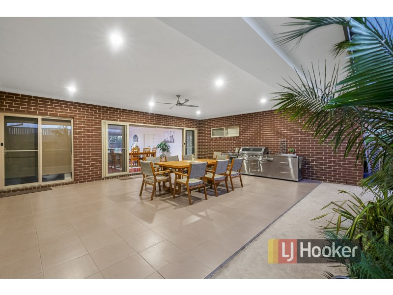 26 Skyline Way, Berwick VIC 3806