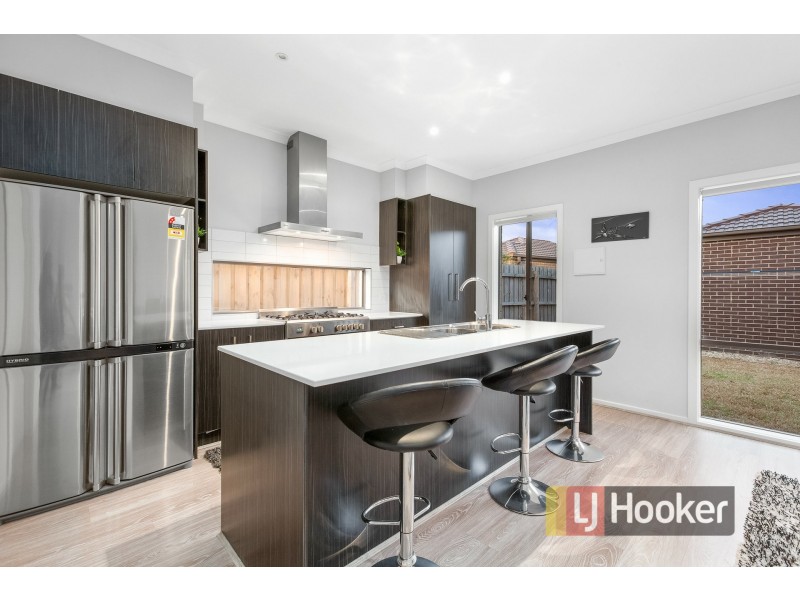 71. Fiorelli Boulevard, Cranbourne East VIC 3977