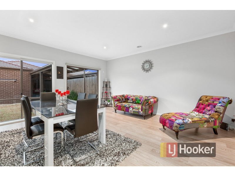 71. Fiorelli Boulevard, Cranbourne East VIC 3977