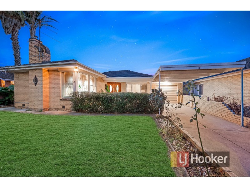 13 View Street, Hampton Park VIC 3976