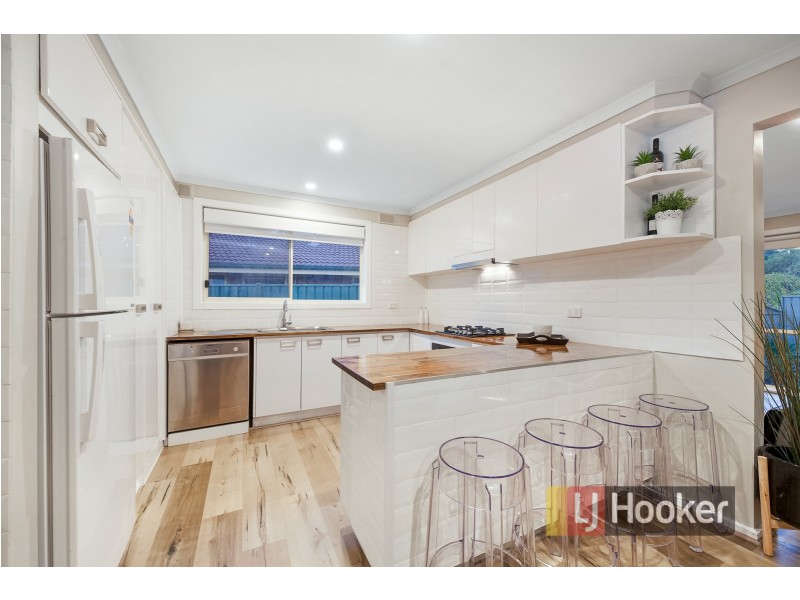 9 Trawalla Court, Hampton Park VIC 3976