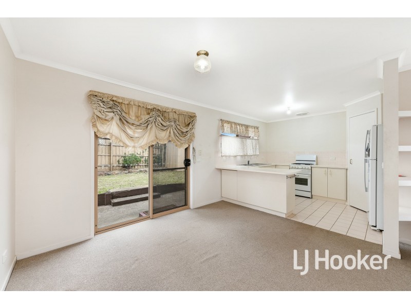 14 Cumberland Chase, Hampton Park VIC 3976