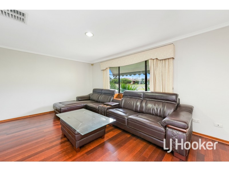 49 Mossgiel Park Drive, Endeavour Hills VIC 3802