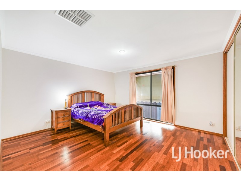 49 Mossgiel Park Drive, Endeavour Hills VIC 3802