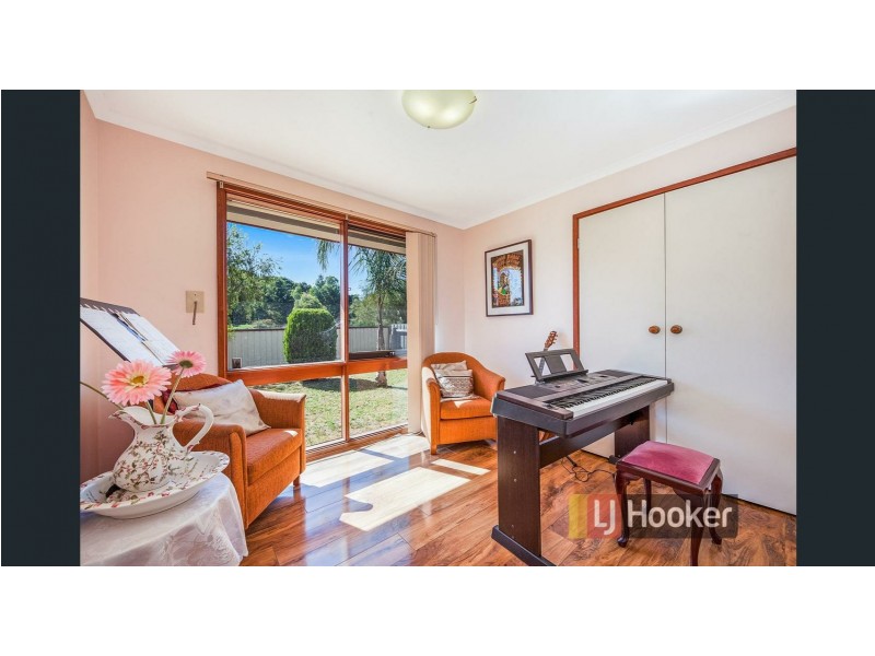 40 Huon Park Road, Cranbourne North VIC 3977