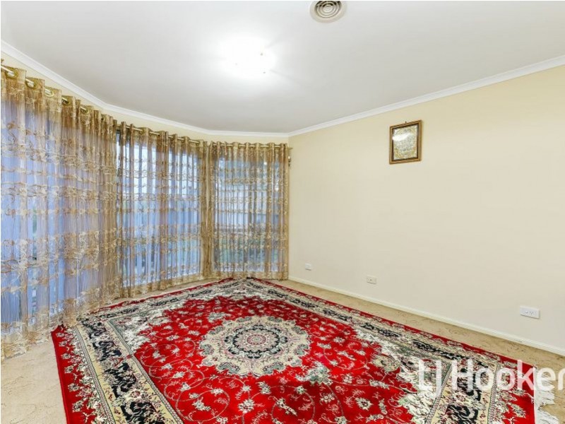2 Jammon Close, Hampton Park VIC 3976