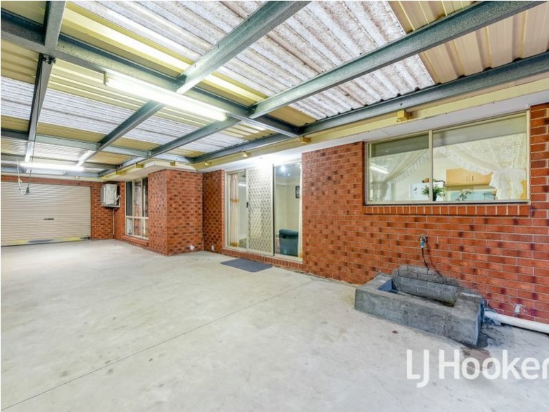2 Jammon Close, Hampton Park VIC 3976