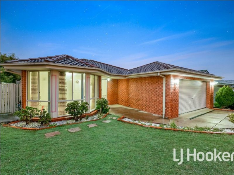 2 Jammon Close, Hampton Park VIC 3976