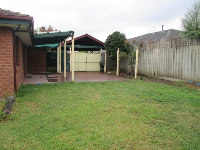 2 Festival Terrace, Berwick VIC 3806