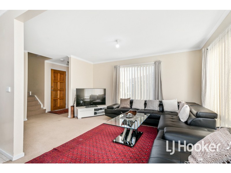 Unit 4/167 Ormond Road, Hampton Park VIC 3976
