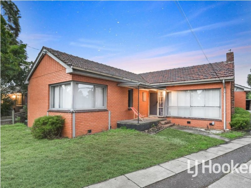 5 Johnston Avenue, Eumemmerring VIC 3177