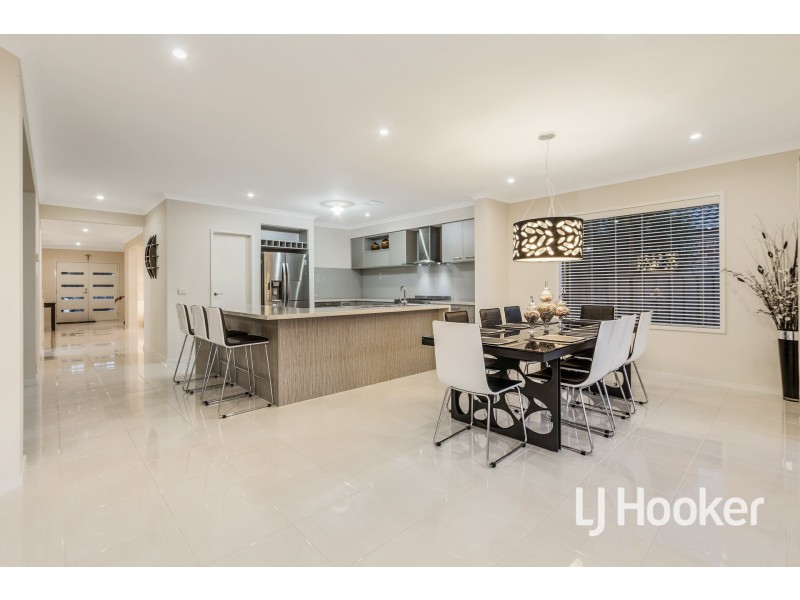 41 Lemon Grove, Cranbourne West VIC 3977