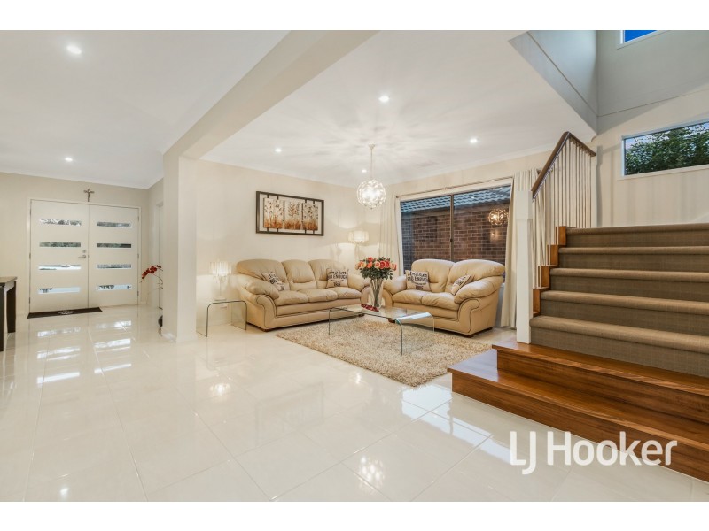 41 Lemon Grove, Cranbourne West VIC 3977