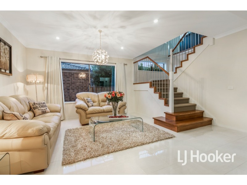 41 Lemon Grove, Cranbourne West VIC 3977