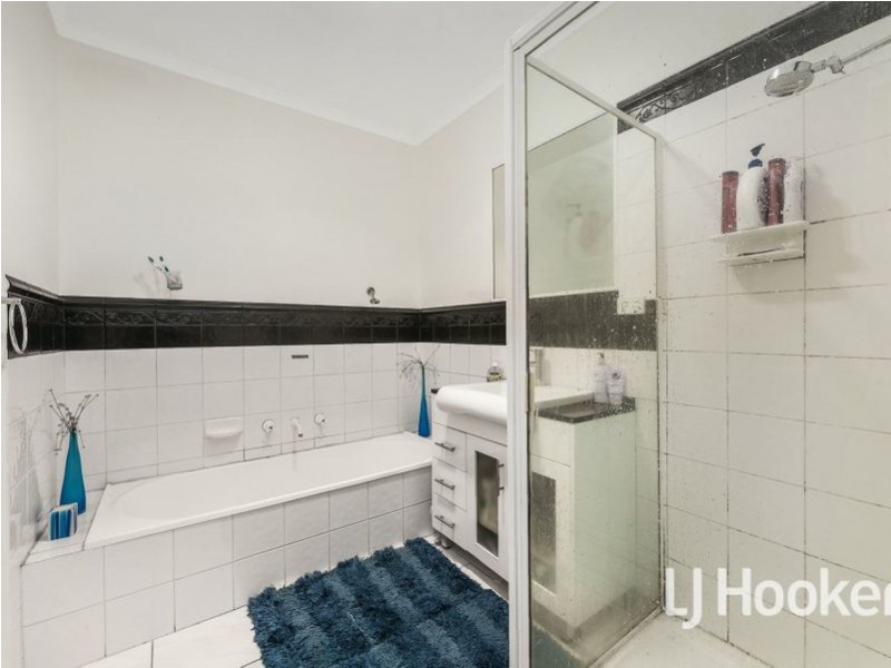 2 Peppermint Street, Doveton VIC 3177
