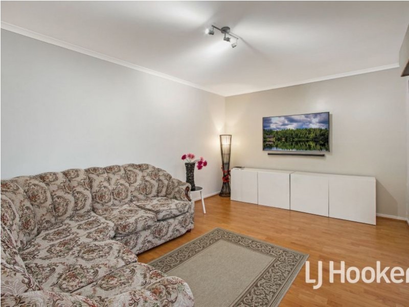 2 The Mews, Hampton Park VIC 3976