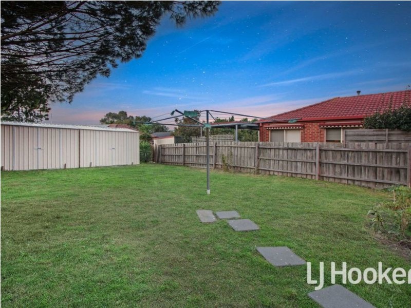 2 The Mews, Hampton Park VIC 3976