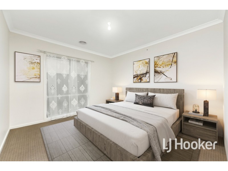 11 Eliza Street, Cranbourne North VIC 3977